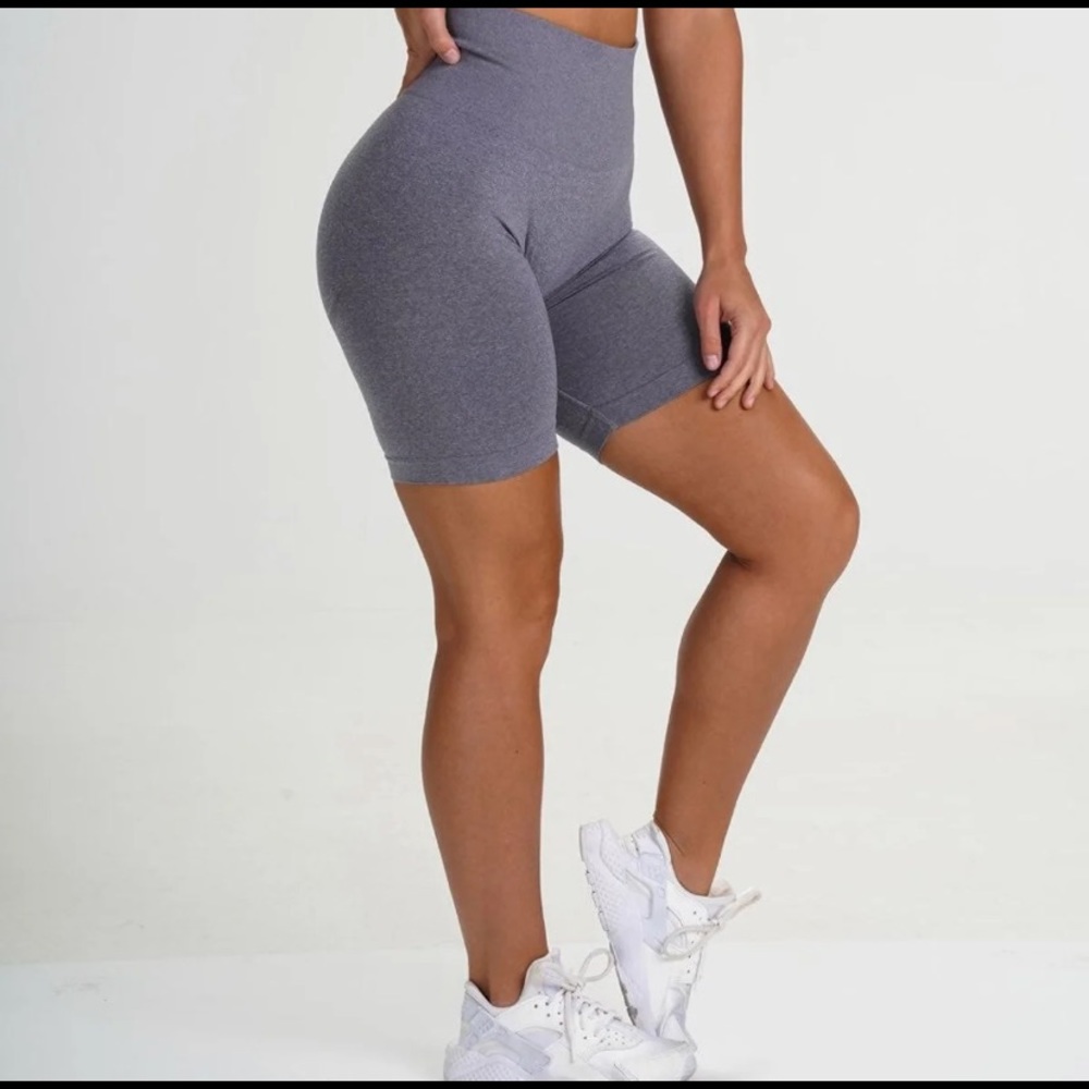 NVGTN biker shorts